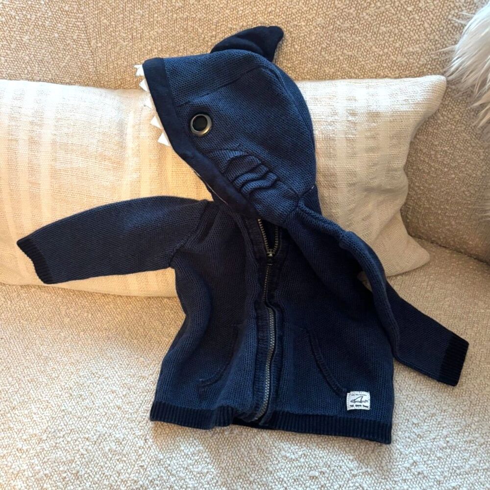 ✨ Zara Kids Premium Waffle-Knit Shark Zip-Up Hoodie ✨